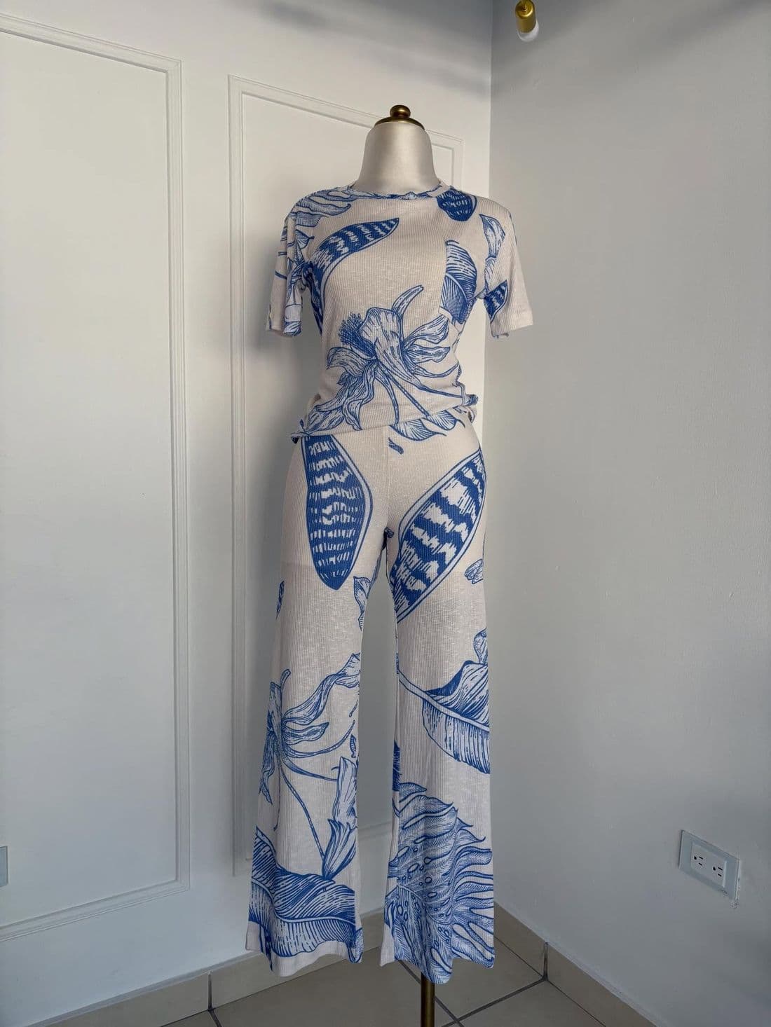 Boutique Chic Avenue — Pieza 30