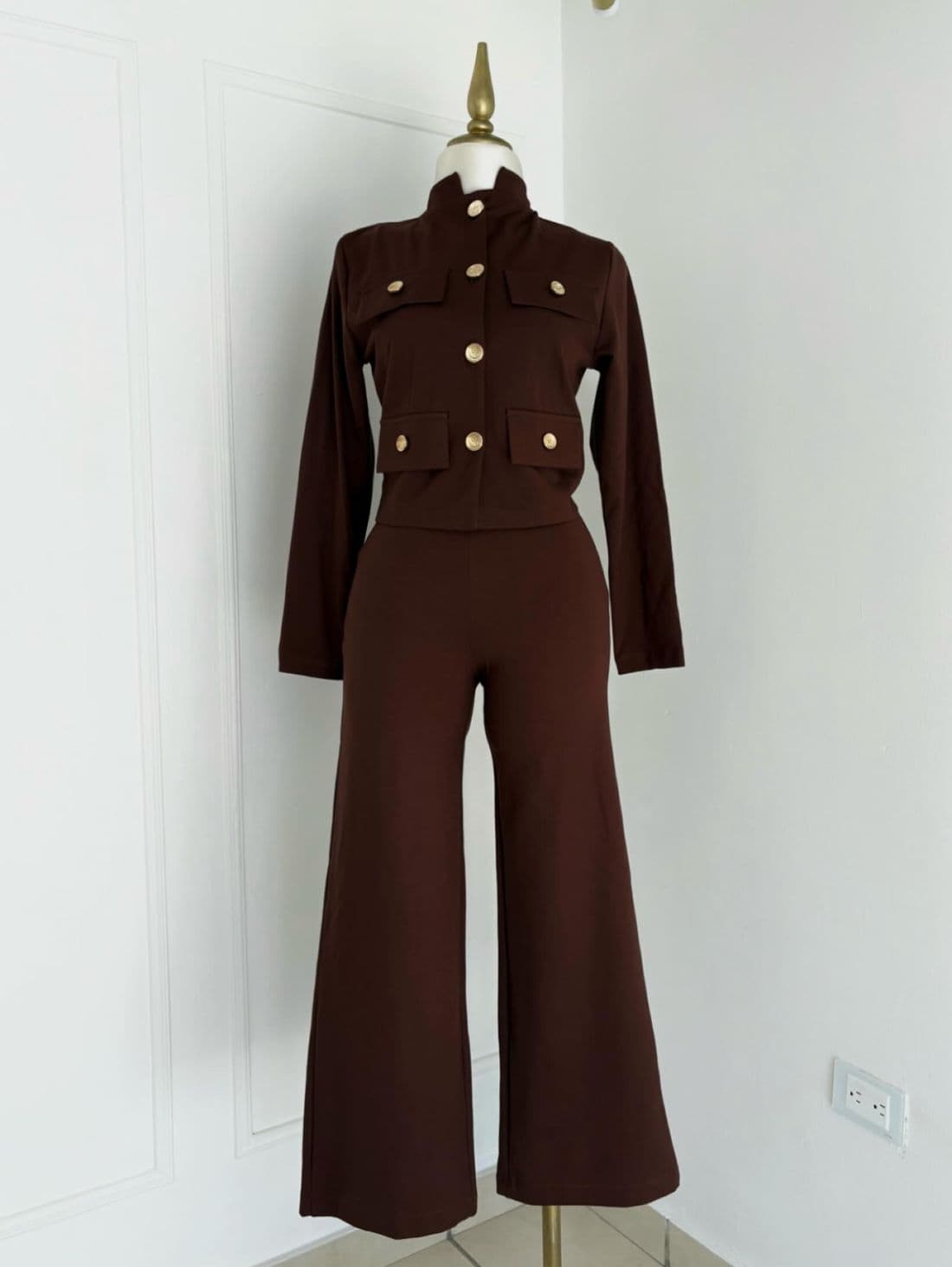 Boutique Chic Avenue — Pieza 49